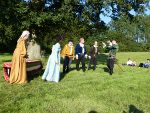 "When I do this, you will all lean to the left", says Leontes